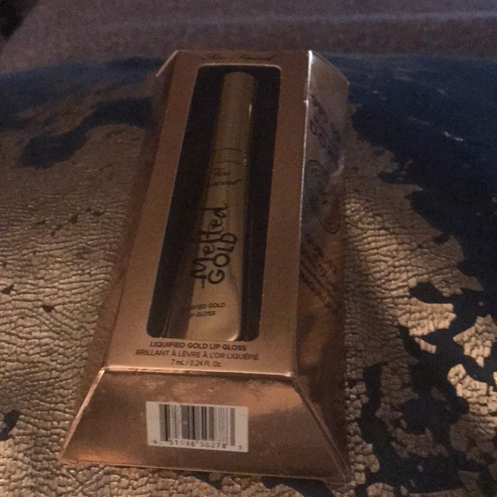 Too Faced Liquified Gold Lip Gloss